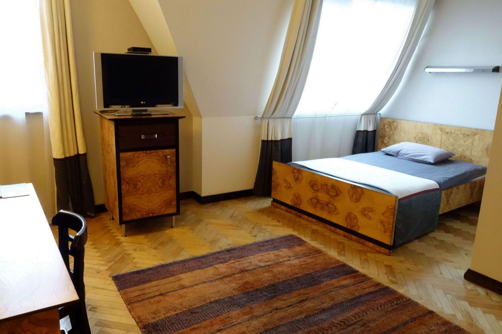 Hotel Monopol