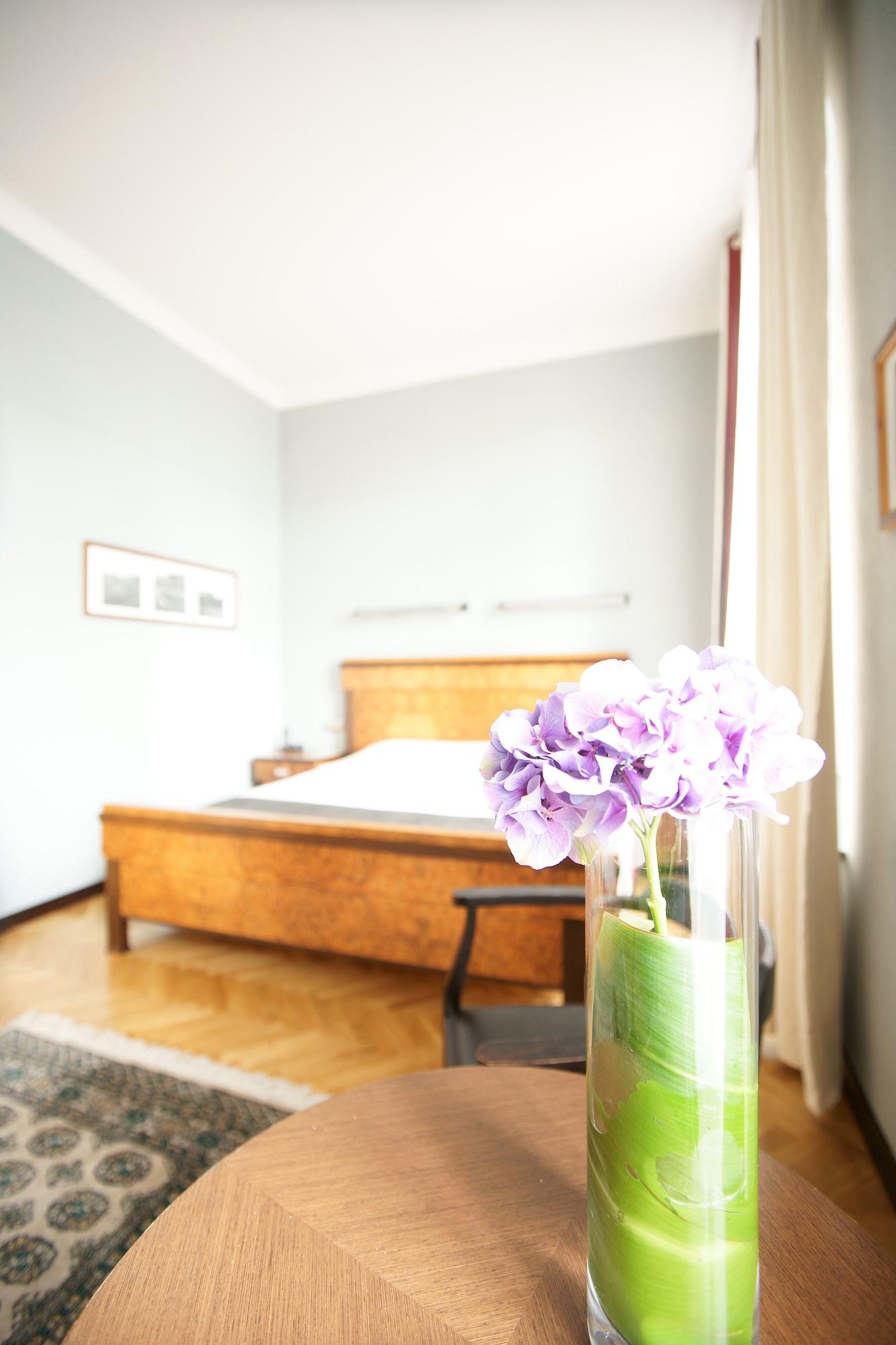 Monopol Hotel 5*