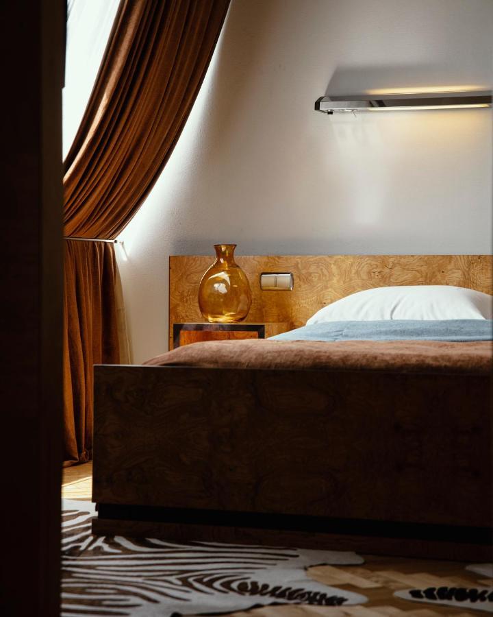 Monopol Hotel 5*
